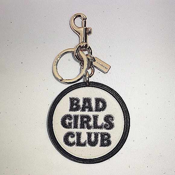 COACH BAD GIRLS CLUB BAG CHARM SIGNATURE CANVAS - Picture 7 of 12